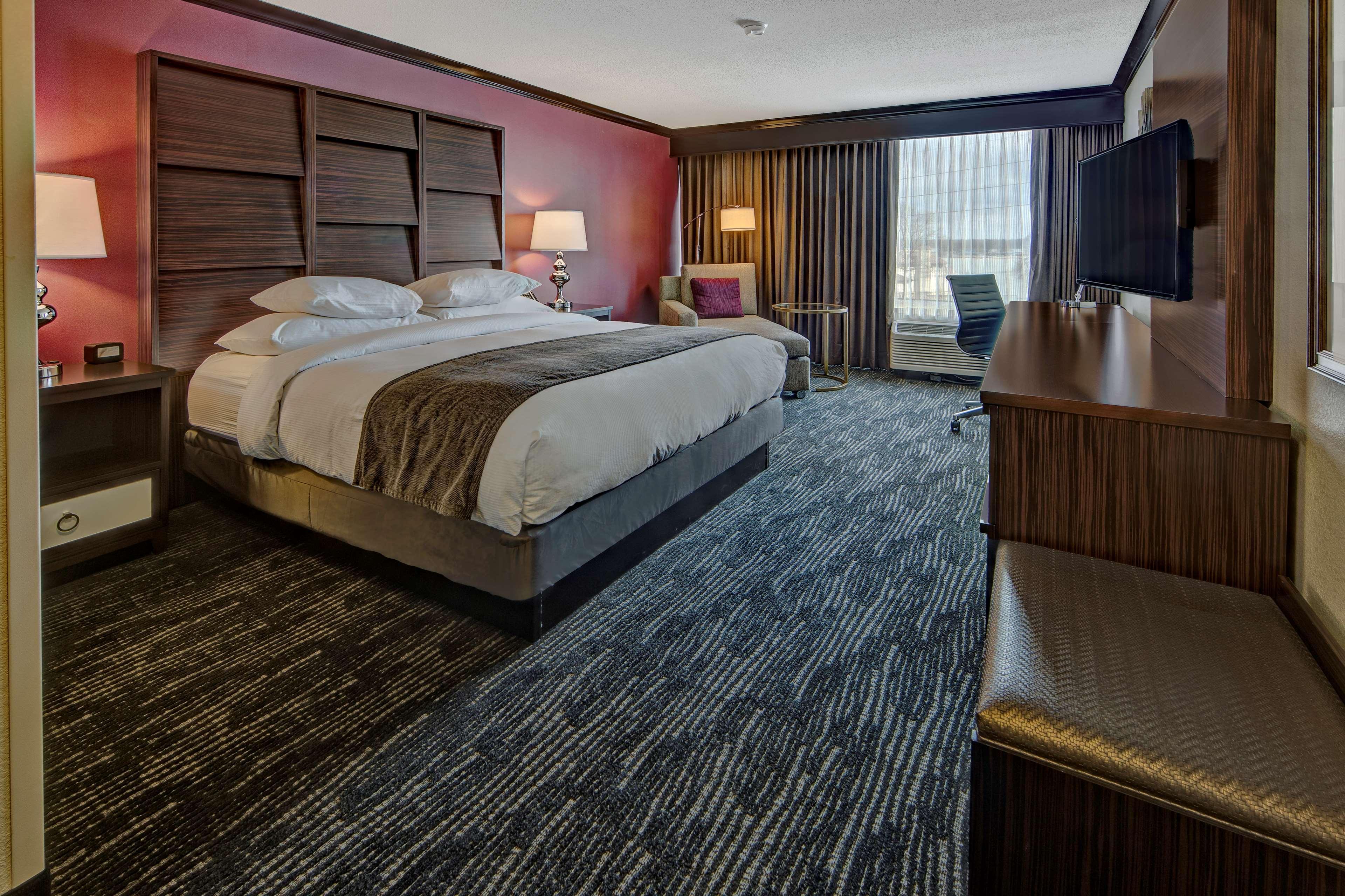 Doubletree By Hilton Decatur Riverfront Экстерьер фото