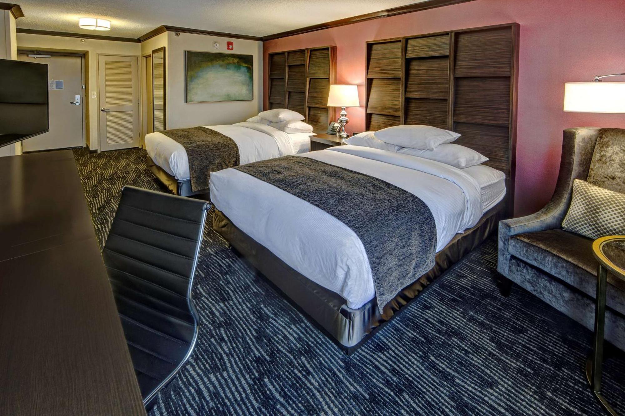 Doubletree By Hilton Decatur Riverfront Экстерьер фото