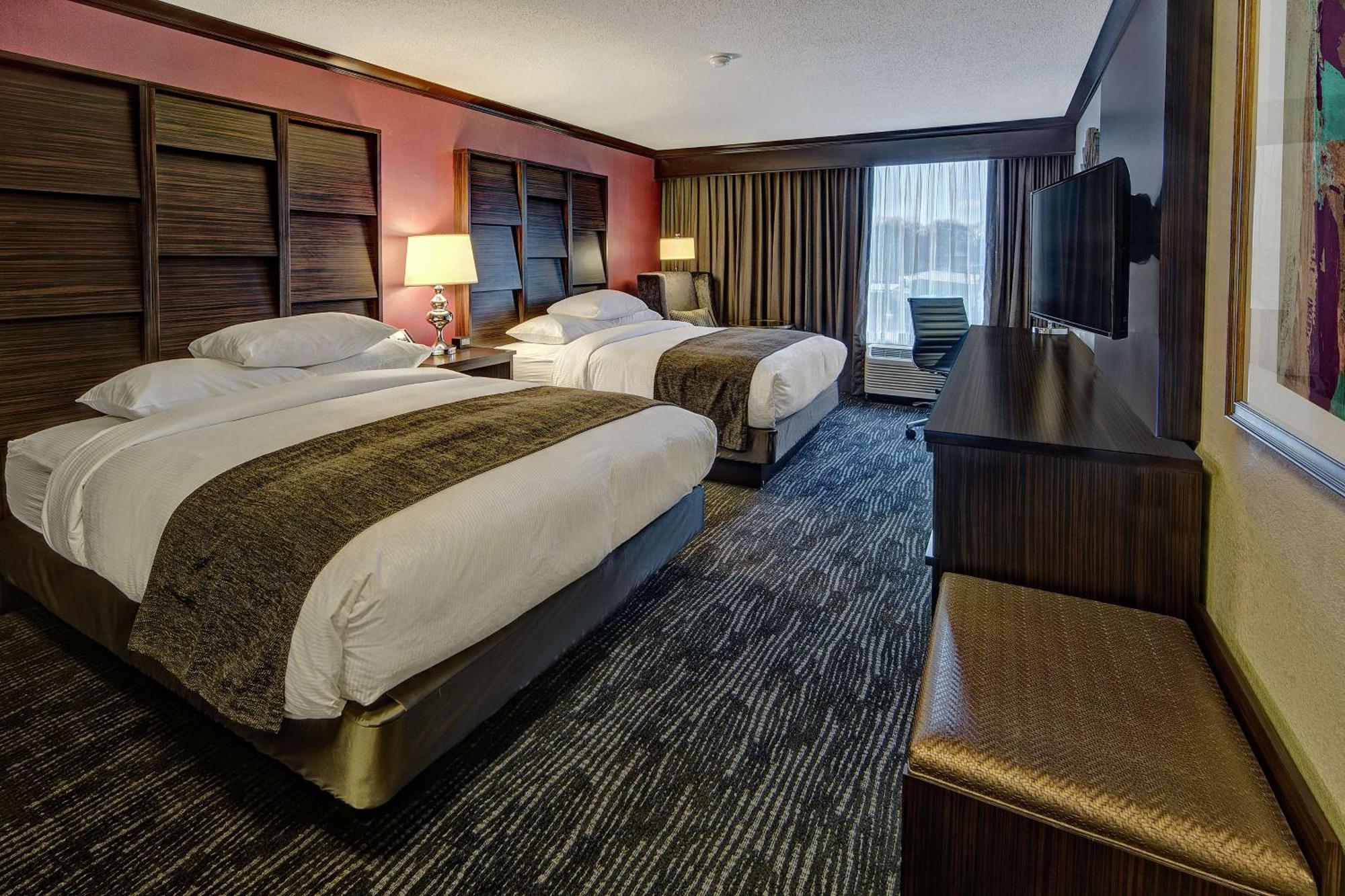 Doubletree By Hilton Decatur Riverfront Экстерьер фото